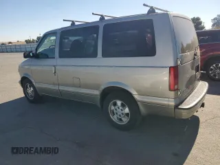2003 Chevrolet Astro with VIN 1GNEL19X83B145659, listed as a Copart auction lot 77575874 with 122,455 mi miles and Clean Title. Bid and sale history available at carsss.com. Image 2.