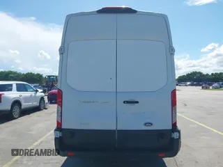 2018 Ford Transit Cargo с VIN 1FTBW3XG0JKA74049, выставлен на аукционе IAAI как лот 42607175 с пробегом 79 297 миль миль и . История ставок и продаж доступна на DreamBid. Изображение 16.