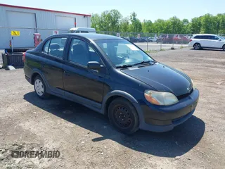 2000 Toyota ECHO z VIN JTDBT123XY5020929, wystawiony jako IAAI lot #42234819 z przebiegiem 144 560 mil mil oraz . Historia ofert i sprzedaży dostępna na DreamBid. Obrazek 1.