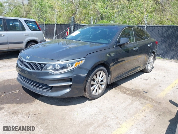 2016 Kia Optima EX with VIN 5XXGU4L38GG022501, listed as a IAAI auction lot 42071944 with 122,502 mi miles. Bid and sale history available at carsss.com. Image 17.