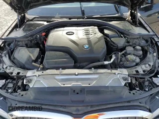 2022 BMW 3 Series 330i z VIN 3MW5R1J09N8C24653, wystawiony jako Copart lot #53022275 z przebiegiem Nie podano mil oraz Szkoda całkowita • Salvage title. Historia ofert i sprzedaży dostępna na DreamBid. Obrazek 11.