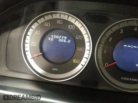 2012 Volvo XC70 T6 z VIN YV4902BZ6C1139267, wystawiony jako IAAI lot #42130994 z przebiegiem 150 779 mil mil oraz . Historia ofert i sprzedaży dostępna na DreamBid. Obrazek 15.