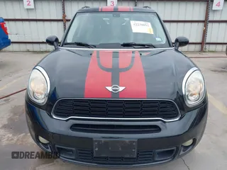 2014 MINI Countryman S z VIN WMWZC3C58EWT01074, wystawiony jako IAAI lot #42238095 z przebiegiem 83 252 mil mil oraz . Historia ofert i sprzedaży dostępna na DreamBid. Obrazek 12.