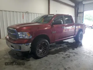 2018 Ram 1500 Big Horn z VIN 1C6RR7LM5JS252764, wystawiony jako Copart lot #56567985 z przebiegiem 70 385 mil mil oraz Czysty tytuł • Clean title. Historia ofert i sprzedaży dostępna na DreamBid. Obrazek 1.