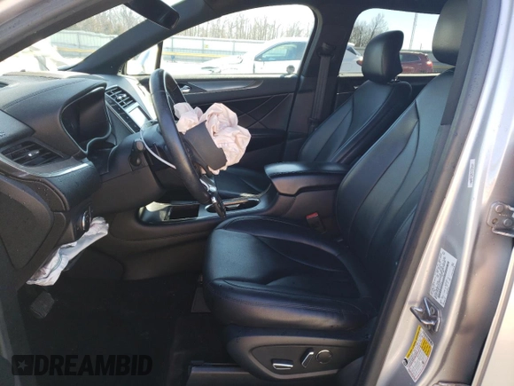 2017 Lincoln MKC Premiere with VIN 5LMCJ1D99HUL46943, listed as a Copart auction lot 45764045 with 88,519 mi miles and Salvage Title. Bid and sale history available at carsss.com. Image 7.