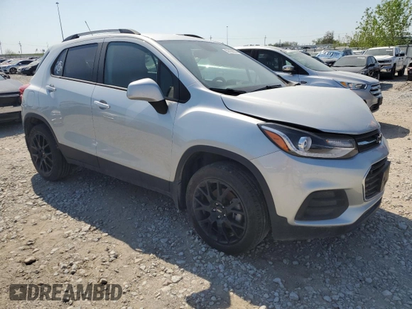 2022 Chevrolet Trax LT with VIN KL7CJPSMXNB563066, listed as a Copart auction lot 50166005 with 32,442 mi miles and Salvage title. Bid and sale history available at DreamBid. Image 4.