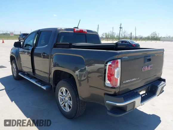2019 GMC Canyon 2WD SLE with VIN 1GTG5CEN0K1266332, listed as a IAAI auction lot 41880375 with 40,368 mi miles. Bid and sale history available at carsss.com. Image 3.