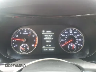 2022 Kia K5 GT-Line z VIN 5XXG64J27NG104074, wystawiony jako Copart lot #45189985 z przebiegiem 62 528 mil mil oraz Szkoda całkowita • Salvage title. Historia ofert i sprzedaży dostępna na DreamBid. Obrazek 9.