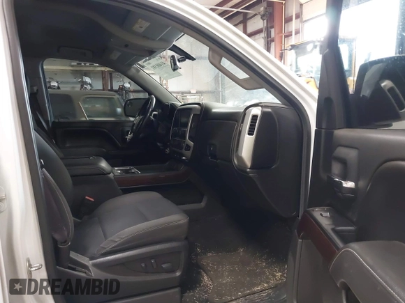 2017 GMC Sierra 1500 SLE z VIN 3GTU2MEC4HG374723, wystawiony jako IAAI lot #41400381 z przebiegiem 141 896 mil mil oraz . Historia ofert i sprzedaży dostępna na DreamBid. Obrazek 5.