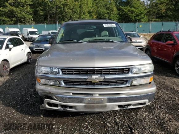2003 Chevrolet Suburban LT with VIN 3GNGK26U73G173374, listed as a Copart auction lot 76328004 with 170,666 mi miles and Salvage Title. Bid and sale history available at carsss.com. Image 5.