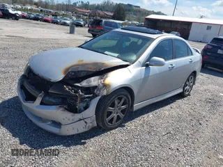 2004 Acura TSX with VIN JH4CL96884C000305, listed as a IAAI auction lot 41968691 with 1 mi miles. Bid and sale history available at carsss.com. Image 2.