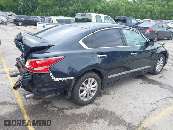 2015 Nissan Altima SL z VIN 1N4AL3AP1FC152049, wystawiony jako IAAI lot #42313307 z przebiegiem 218 597 mil mil oraz . Historia ofert i sprzedaży dostępna na DreamBid. Obrazek 4.