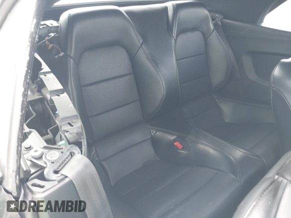 2018 Ford Mustang EcoBoost Premium with VIN 1FATP8UH5J5132883, listed as a IAAI auction lot 42500445 with 120,391 mi miles and . Bid and sale history available at DreamBid. Image 8.