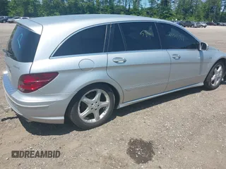 2009 Mercedes-Benz R 3.0L with VIN 4JGCB25E69A095867, listed as a IAAI auction lot 42422686 with Not provided miles and . Bid and sale history available at DreamBid. Image 4.