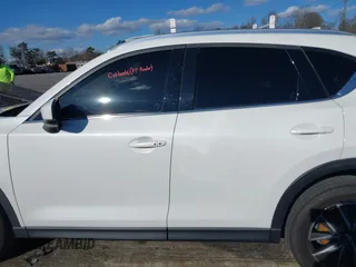 2018 Mazda CX-5 Grand Touring with VIN JM3KFBDM6J0435579, listed as a IAAI auction lot 41208899 with 131,212 mi miles. Bid and sale history available at carsss.com. Image 15.