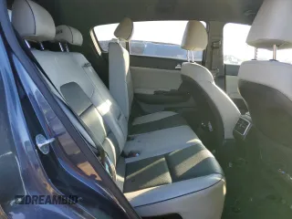 2019 Kia Sportage EX z VIN KNDPNCAC6K7564952, wystawiony jako Copart lot #87963465 z przebiegiem 35 228 mil mil oraz Szkoda całkowita • Salvage title. Historia ofert i sprzedaży dostępna na DreamBid. Obrazek 10.