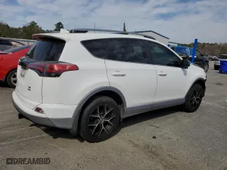 2018 Toyota RAV4 SE with VIN 2T3JFREV3JW706033, listed as a Copart auction lot 48203755 with 147,413 mi miles and Salvage Title. Bid and sale history available at carsss.com. Image 3.