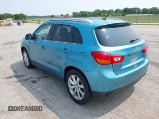 2014 Mitsubishi Outlander SE z VIN 4A4AR4AU2EE026685, wystawiony jako IAAI lot #42481070 z przebiegiem 136 279 mil mil oraz . Historia ofert i sprzedaży dostępna na DreamBid. Obrazek 3.
