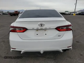 2024 Toyota Camry SE with VIN 4T1G11AK3RU844763, listed as a Copart auction lot 86654084 with 9,822 mi miles and Salvage Title. Bid and sale history available at carsss.com. Image 6.