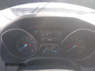 2016 Ford Focus Titanium с VIN 1FADP3J27GL359200, выставлен на аукционе IAAI как лот 42005989 с пробегом 135 589 миль миль и . История ставок и продаж доступна на DreamBid. Изображение 7.