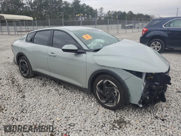 2025 Kia K4 EX with VIN 3KPFU4DE2SE014763, listed as a Copart auction lot 41344835 with 0 mi miles and Salvage Title. Bid and sale history available at carsss.com. Image 4.