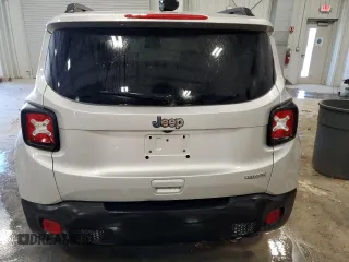 2020 Jeep Renegade Latitude with VIN ZACNJABB6LPK93728, listed as a Copart auction lot 49152845 with 52,272 mi miles and Clean Title. Bid and sale history available at carsss.com. Image 6.