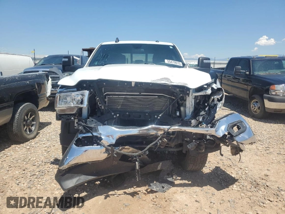 2024 Ram 2500 Tradesman with VIN 3C6UR5HJ4RG143096, listed as a Copart auction lot 55479915 with 48,458 mi miles and Salvage title. Bid and sale history available at DreamBid. Image 5.