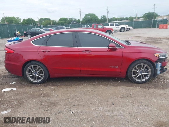 2019 Ford Fusion Titanium с VIN 3FA6P0RU2KR190369, выставлен на аукционе IAAI как лот 42193379 с пробегом 60 325 миль миль и . История ставок и продаж доступна на DreamBid. Изображение 14.