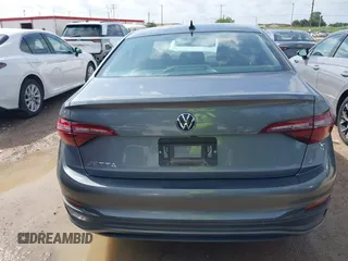2024 Volkswagen Jetta S with VIN 3VW5M7BU6RM090197, listed as a IAAI auction lot 42724682 with 30,077 mi miles and . Bid and sale history available at DreamBid. Image 16.
