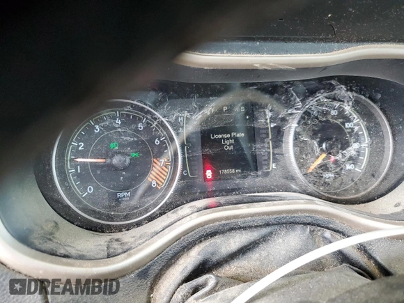 2015 Jeep Cherokee Latitude with VIN 1C4PJMCS6FW727357, listed as a Copart auction lot 49679635 with 178,558 mi miles and Salvage Title. Bid and sale history available at carsss.com. Image 9.
