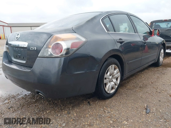 2011 Nissan Altima S with VIN 1N4AL2AP8BC128500, listed as a IAAI auction lot 41555465 with 212,440 mi miles and . Bid and sale history available at carsss.com. Image 4.