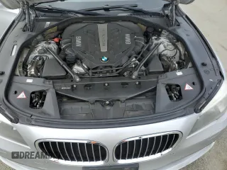 2013 BMW 7 Series 750i with VIN WBAYA8C57DC996498, listed as a Copart auction lot 52907415 with 109,405 mi miles and Salvage Title. Bid and sale history available at DreamBid. Image 11.