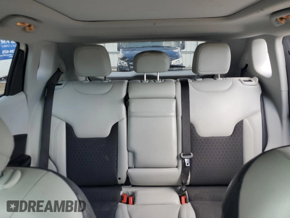 2019 Jeep Compass Altitude with VIN 3C4NJCBB0KT692494, listed as a Copart auction lot 60972975 with 75,517 mi miles and Salvage title. Bid and sale history available at DreamBid. Image 10.