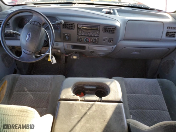 2003 Ford Super Duty F-250 XL with VIN 1FTNX21L13EB85821, listed as a Copart auction lot 85245074 with 0 mi miles and Salvage Title. Bid and sale history available at carsss.com. Image 8.