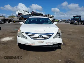 2014 Hyundai Sonata GLS with VIN 5NPEB4AC7EH847186, listed as a IAAI auction lot 41071947 with Not Provided miles and . Bid and sale history available at carsss.com. Image 11.