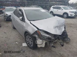 2019 Toyota Corolla L z VIN 2T1BURHE9KC188057, wystawiony jako IAAI lot #41298552 z przebiegiem 156 185 mil mil oraz . Historia ofert i sprzedaży dostępna na DreamBid. Obrazek 1.