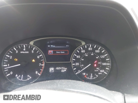 2013 Nissan Pathfinder SL with VIN 5N1AR2MN9DC685157, listed as a IAAI auction lot 41839445 with 150,474 mi miles. Bid and sale history available at carsss.com. Image 7.