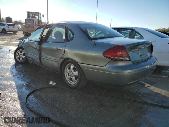 2006 Ford Taurus SE with VIN 1FAFP53U96A226497, listed as a Copart auction lot 82565654 with Not Provided miles and Salvage Title. Bid and sale history available at DreamBid. Image 2.
