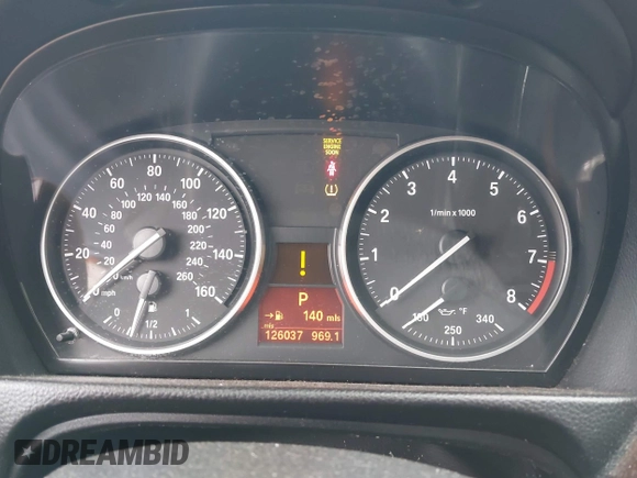 2011 BMW 3 Series 328i с VIN WBAKE3C50BE557626, выставлен на аукционе IAAI как лот 42187609 с пробегом 126 037 миль миль и . История ставок и продаж доступна на DreamBid. Изображение 7.