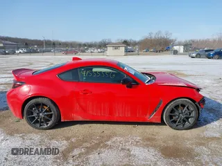 2023 Toyota GR86 Premium with VIN JF1ZNBE11P9756535, listed as a IAAI auction lot 41555556 with 7,321 mi miles. Bid and sale history available at carsss.com. Image 14.