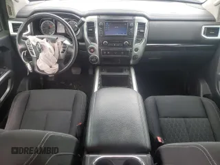 2017 Nissan Titan SV с VIN 1N6AA1C5XHN569612, выставлен на аукционе Copart как лот 58934945 с пробегом 65 995 миль миль и Списание • Salvage title. История ставок и продаж доступна на DreamBid. Изображение 8.
