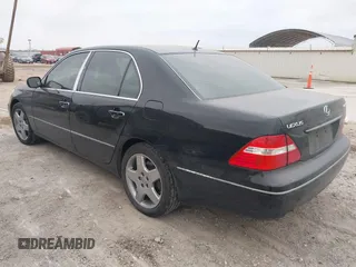 2005 Lexus LS 430 z VIN JTHBN36F155016238, wystawiony jako IAAI lot #41522383 z przebiegiem 180 659 mil mil oraz . Historia ofert i sprzedaży dostępna na DreamBid. Obrazek 3.