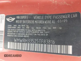 2005 MINI Convertible S z VIN WMWRH33525TF83816, wystawiony jako IAAI lot #42359592 z przebiegiem 137 013 mil mil oraz . Historia ofert i sprzedaży dostępna na DreamBid. Obrazek 9.