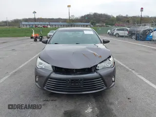 2015 Toyota Camry XLE with VIN 4T4BF1FK5FR483736, listed as a IAAI auction lot 41933106 with 104,468 mi miles. Bid and sale history available at carsss.com. Image 12.