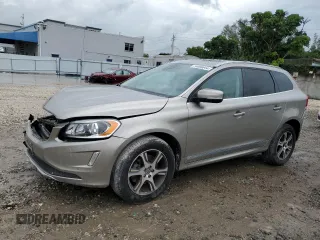 2015 Volvo XC60 z VIN YV4902RD6F2601142, wystawiony jako Copart lot #74499044 z przebiegiem 99 275 mil mil oraz Szkoda całkowita • Salvage title. Historia ofert i sprzedaży dostępna na DreamBid. Obrazek 1.