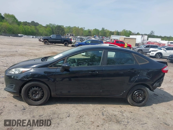 2017 Ford Fiesta S с VIN 3FADP4AJ3HM126220, выставлен на аукционе IAAI как лот 42045719 с пробегом 108 000 миль миль и . История ставок и продаж доступна на DreamBid. Изображение 15.