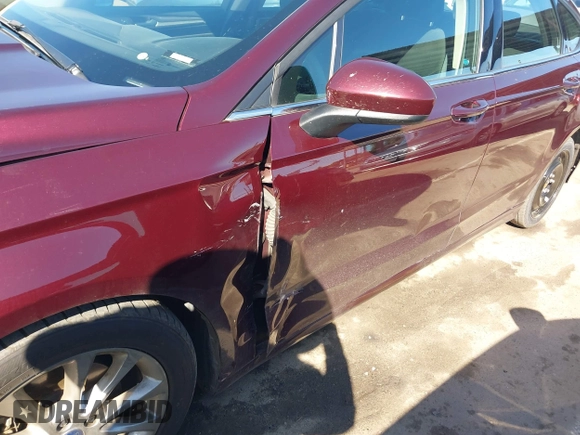 2017 Ford Fusion SE z VIN 3FA6P0H78HR368483, wystawiony jako IAAI lot #42279314 z przebiegiem 68 363 mil mil oraz . Historia ofert i sprzedaży dostępna na DreamBid. Obrazek 6.
