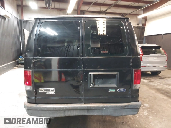 2012 Ford Econoline Passenger XL z VIN 1FBSS3BL4CDA58142, wystawiony jako IAAI lot #40799803 z przebiegiem 163 556 mil mil oraz . Historia ofert i sprzedaży dostępna na DreamBid. Obrazek 15.