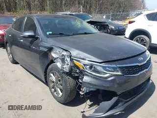 2019 Kia Optima LX with VIN 5XXGT4L35KG306244, listed as a IAAI auction lot 42068277 with 83,843 mi miles. Bid and sale history available at carsss.com. Image 1.