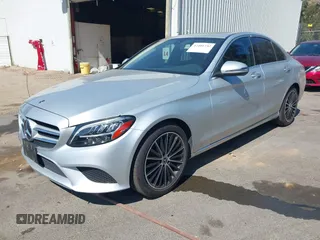 2020 Mercedes-Benz C 300 с VIN W1KWF8DB4LR579695, выставлен на аукционе IAAI как лот 42401232 с пробегом 76 765 миль миль и . История ставок и продаж доступна на DreamBid. Изображение 2.